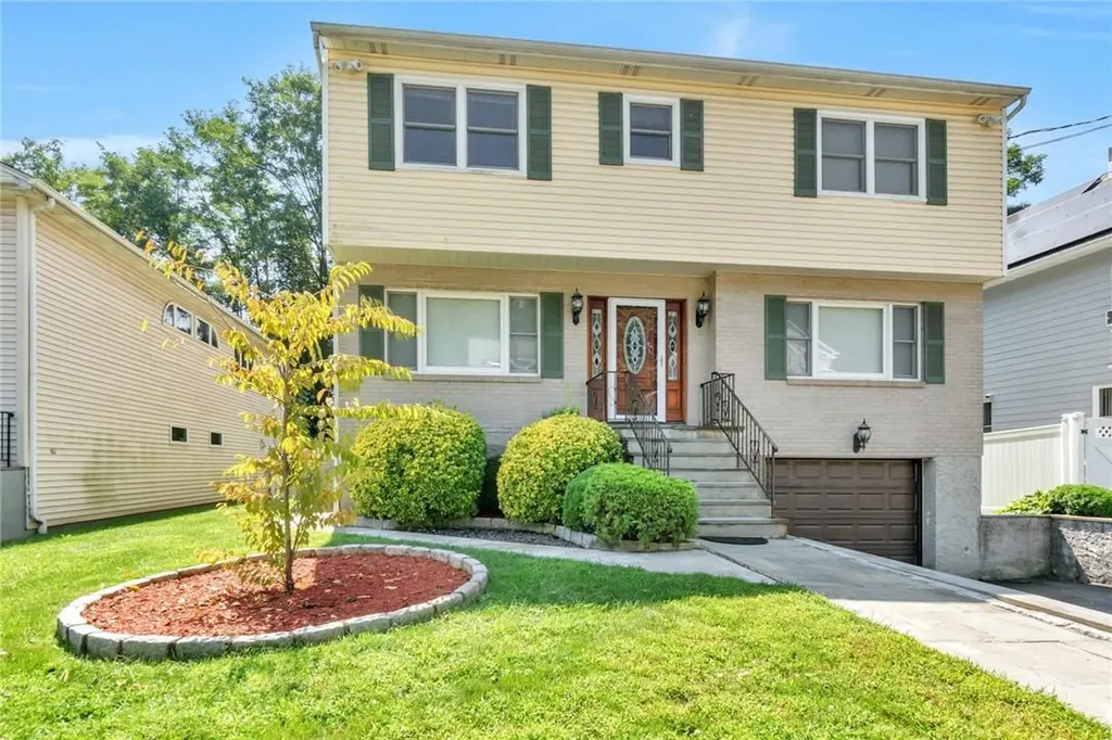 25 Woodside Avenue Elmsford NY 10523