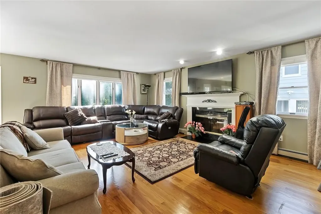 25 Woodside Avenue Elmsford NY 10523