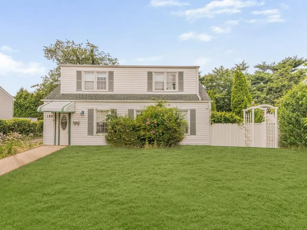 180 Jennifer Lane Yonkers NY 10710