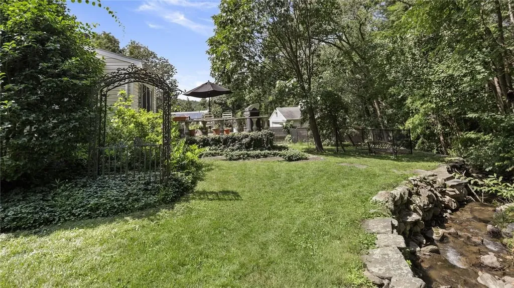 17 Mangin Road Monroe NY 10950