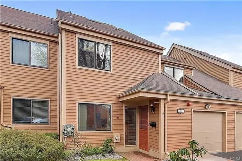 137 Brush Hollow Crescent Rye Brook NY 10573