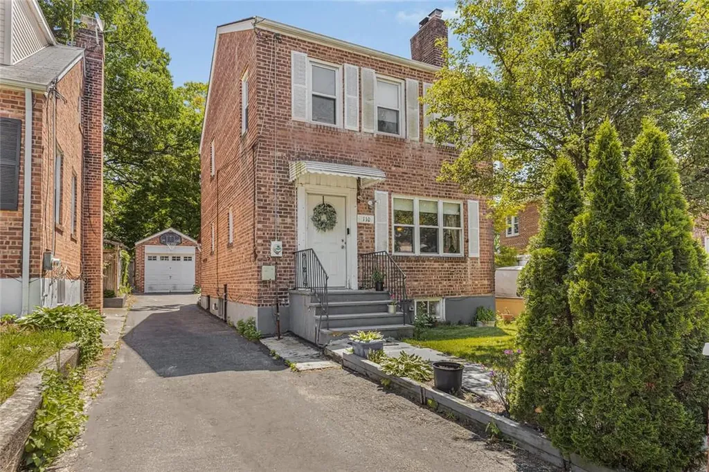 110 Hart Avenue Yonkers NY 10704