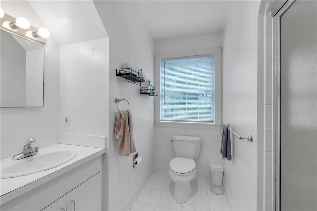68 North Street Harrison NY 10528