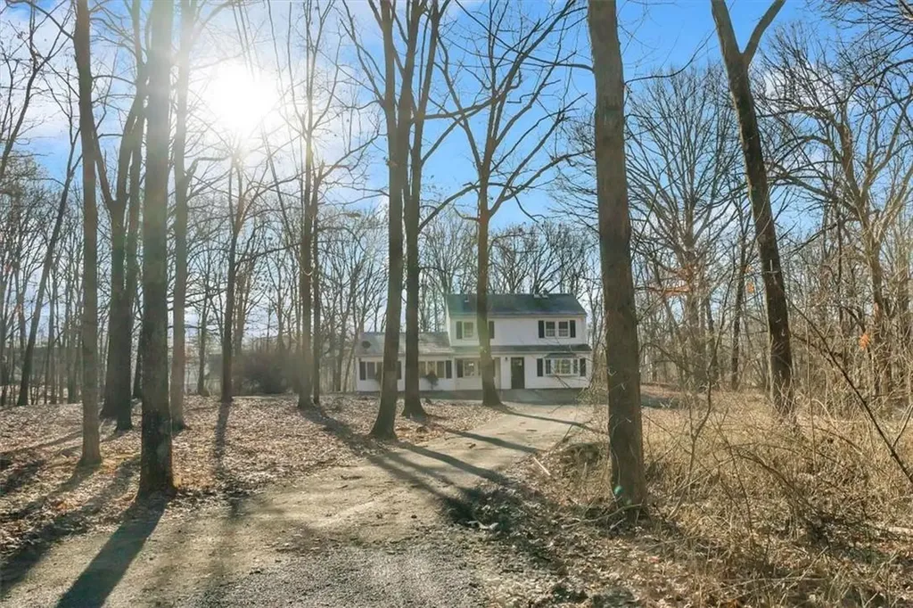 22 Stately Oaks Cornwall NY 12518
