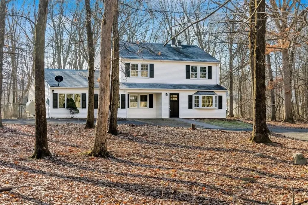 22 Stately Oaks Cornwall NY 12518