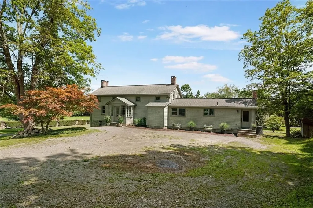 335 State Route 94 S Warwick NY 10990