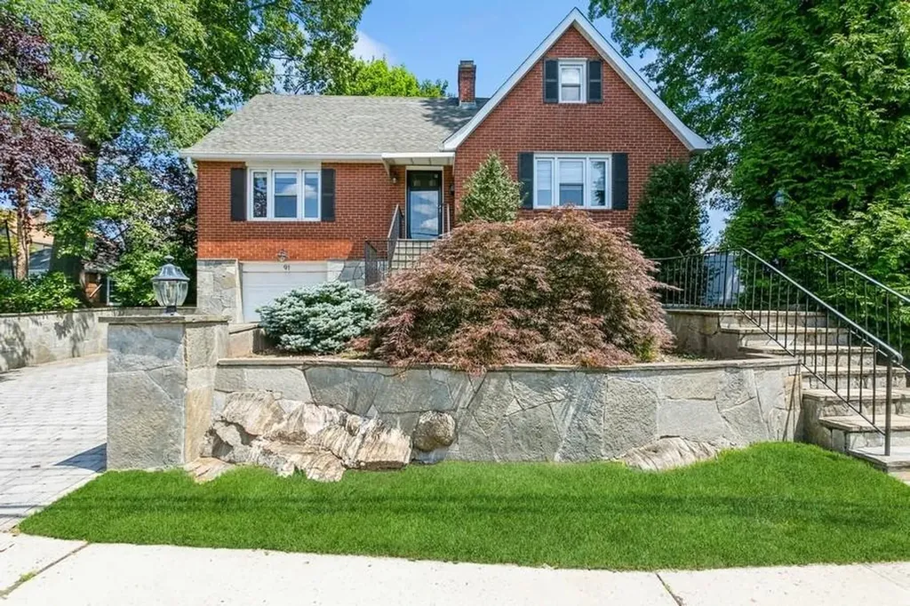 91 Oak Street Harrison NY 10528
