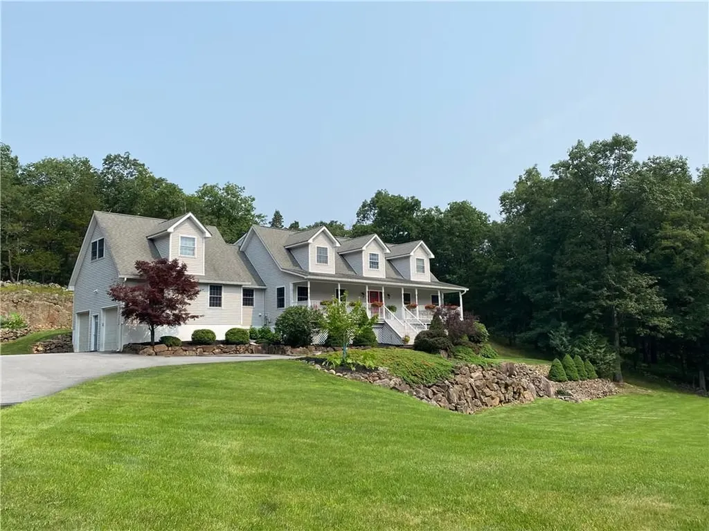 133 Cedar Cliff Road Monroe NY 10950