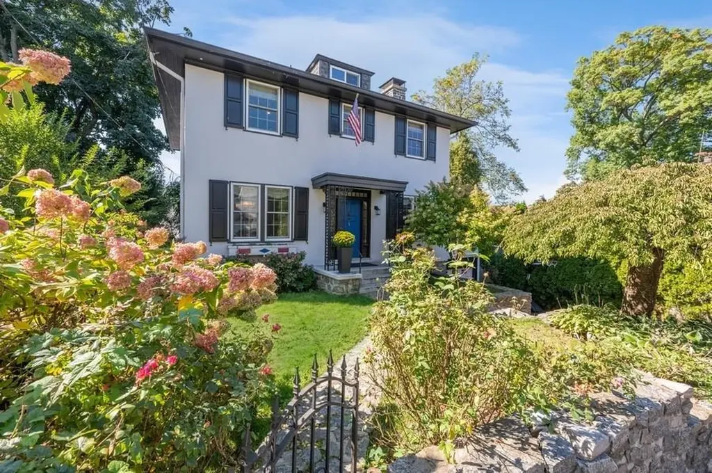 1 Minturn Road Bronxville NY 10708