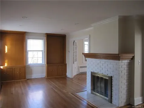 1305 Park Avenue Mamaroneck NY 10543