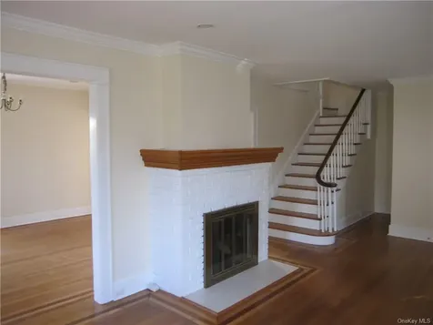 1305 Park Avenue Mamaroneck NY 10543