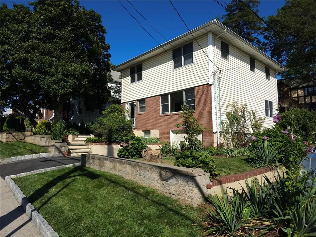 644 Kimball Avenue Yonkers NY 10704
