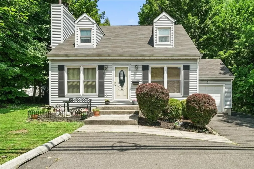 44 Ramapo Road Garnerville NY 10923