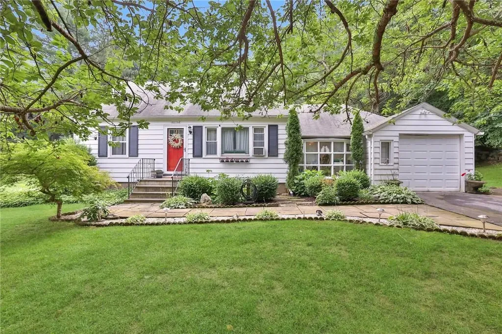 27 Virginia Lane Thornwood NY 10594