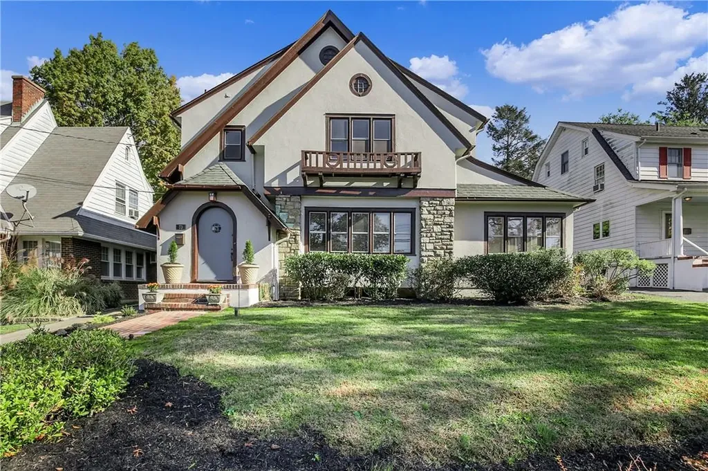 73 Greenridge Avenue White Plains NY 10605