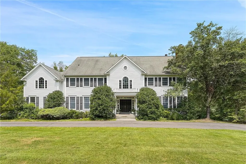 12 Creemer Road Armonk NY 10504