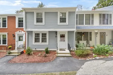 1403 Kings Way Carmel NY 10512