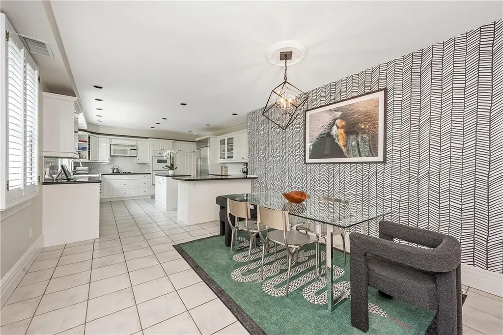 362 Woodlands Road Harrison NY 10528