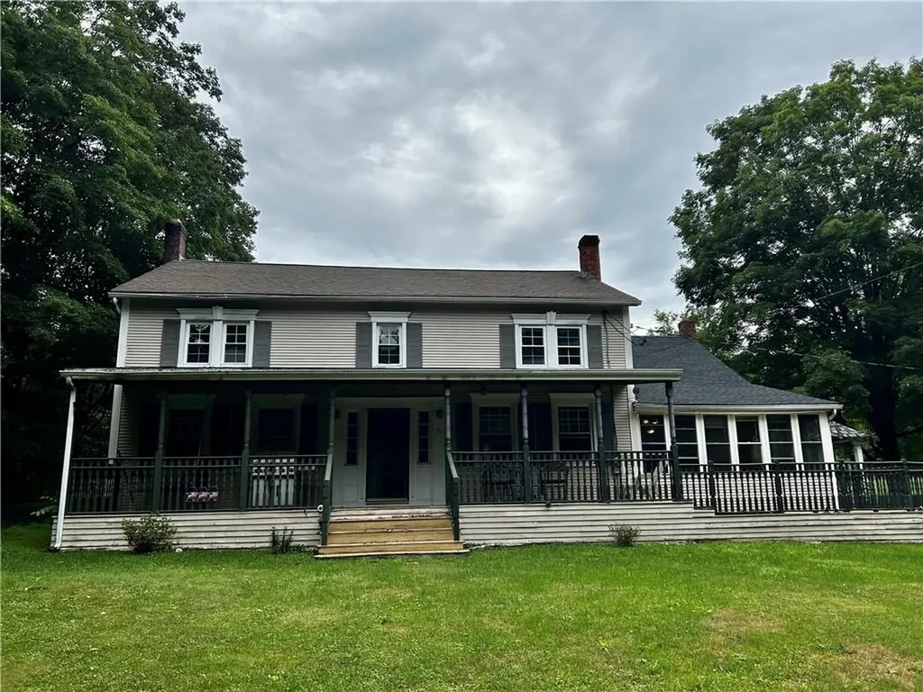 75 Forest Drive Hyde Park NY 12538