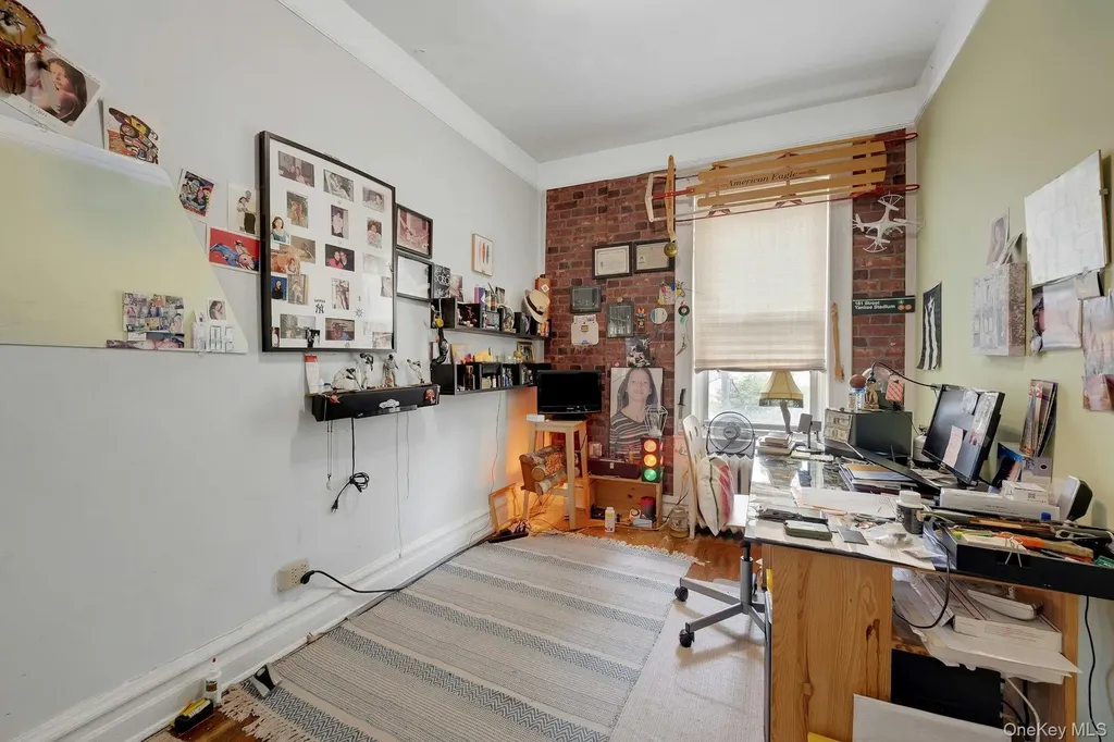 2798 Pond Place Bronx NY 10458