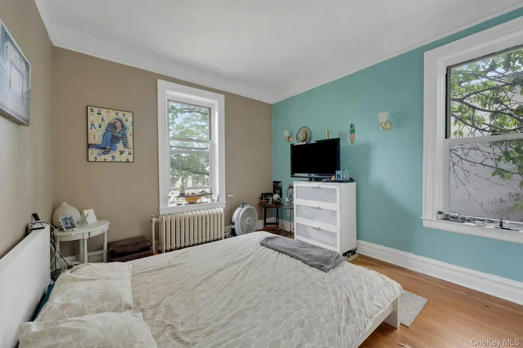 2798 Pond Place Bronx NY 10458