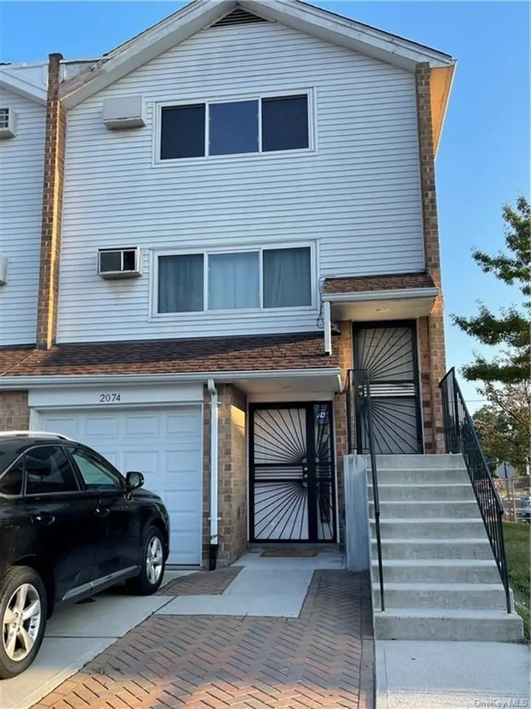 2074 Needham Avenue Bronx NY 10466