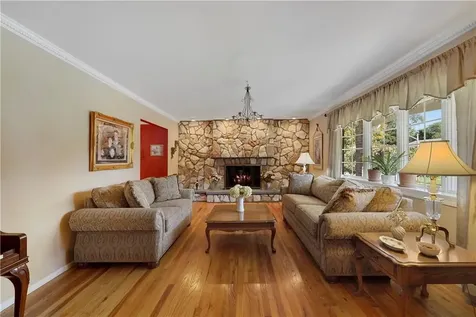15 Oriole Road New City NY 10956