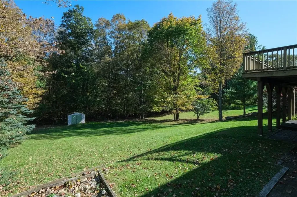 168 Lake Drive Mahopac NY 10541