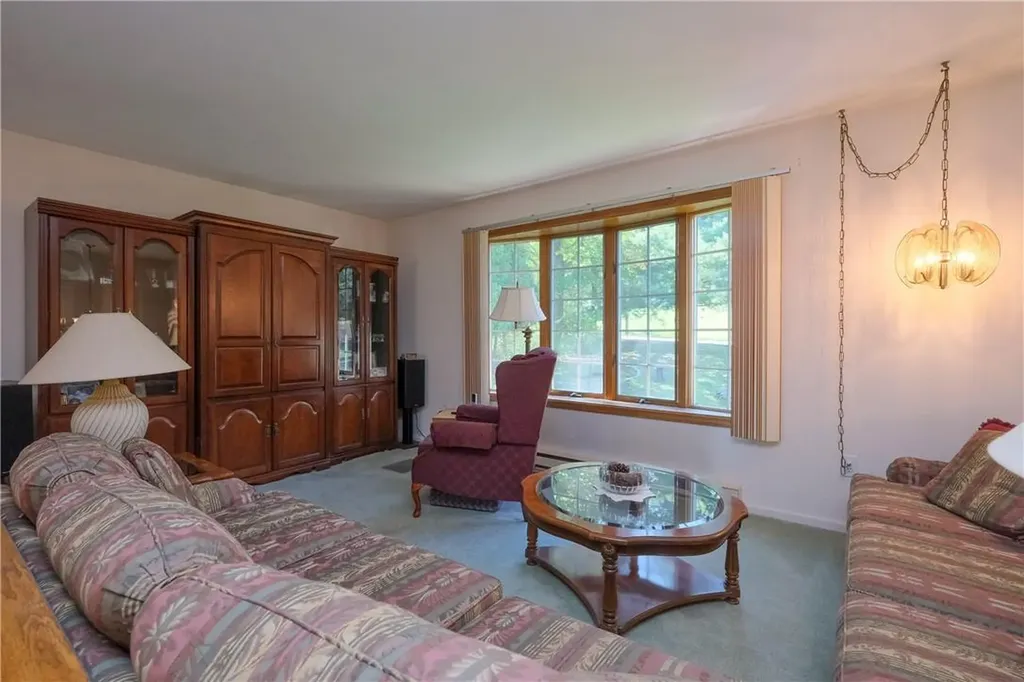 168 Lake Drive Mahopac NY 10541