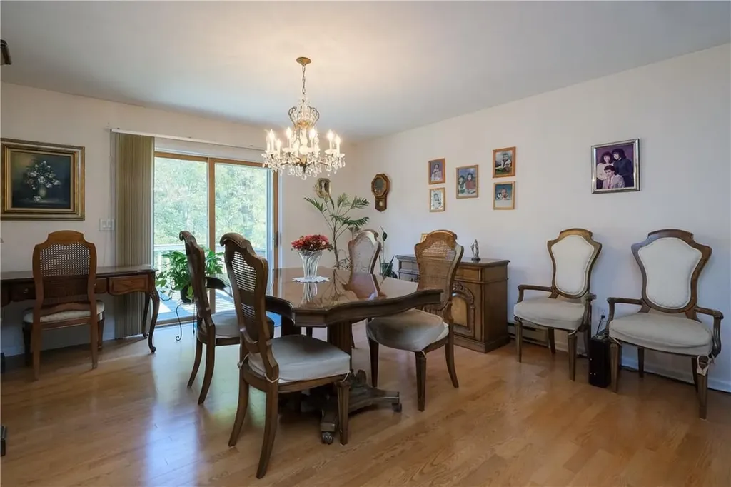 168 Lake Drive Mahopac NY 10541