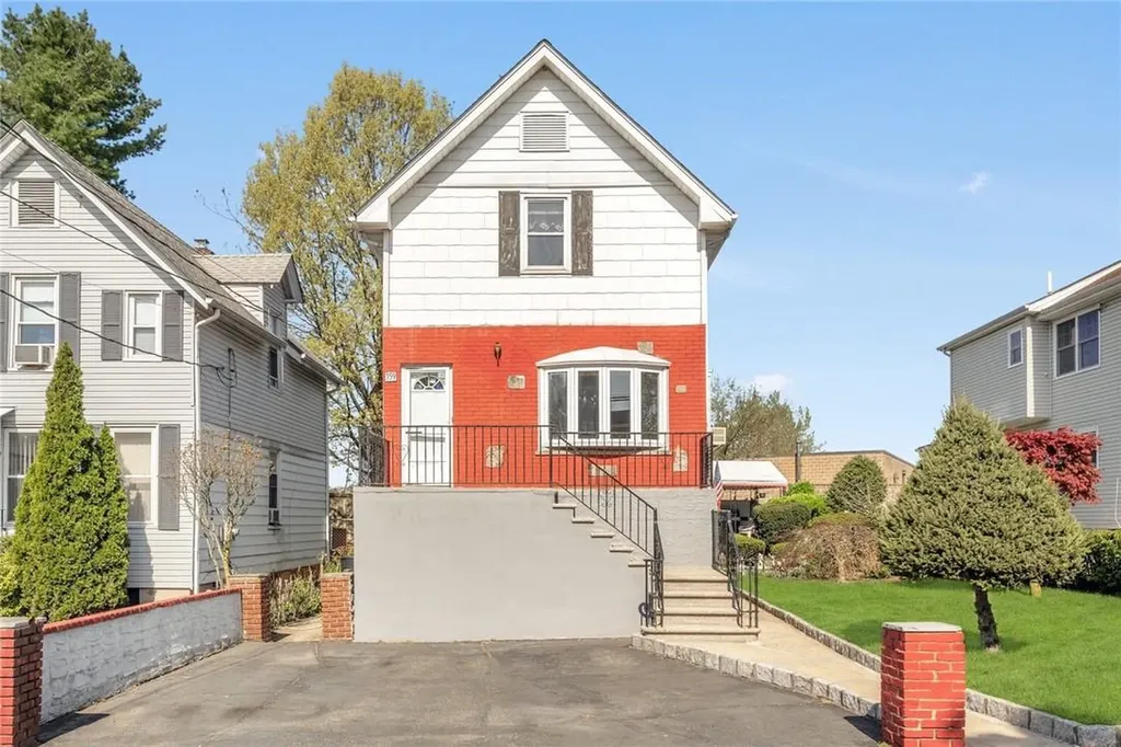 759 Kimball Avenue Yonkers NY 10704