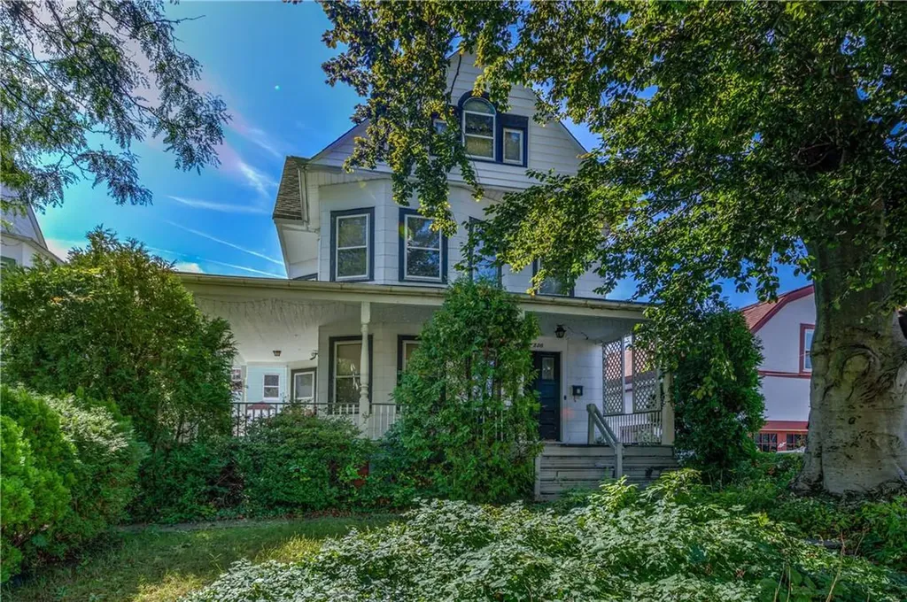 230 E Lincoln Avenue Mount Vernon NY 10552
