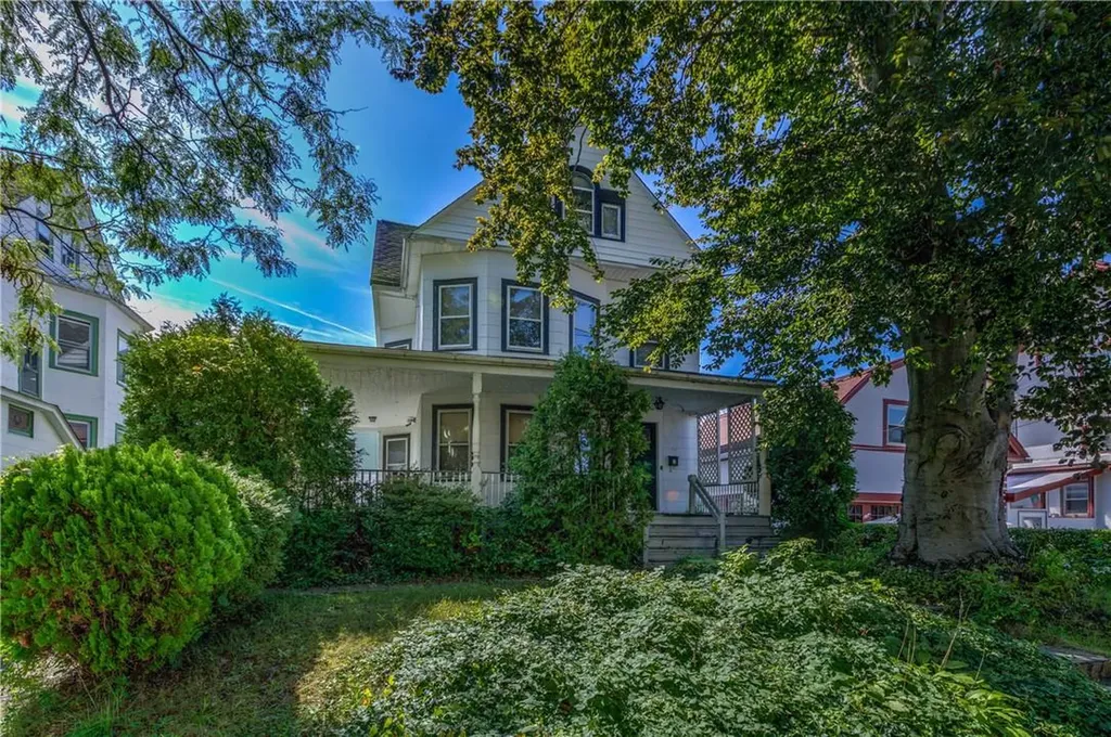 230 E Lincoln Avenue Mount Vernon NY 10552