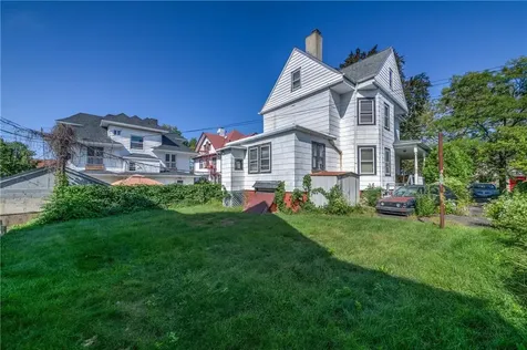 230 E Lincoln Avenue Mount Vernon NY 10552