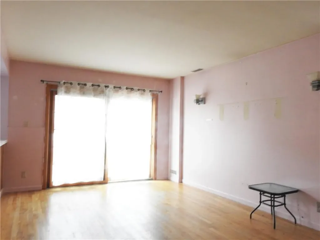 1544 Ohm Avenue Bronx NY 10465
