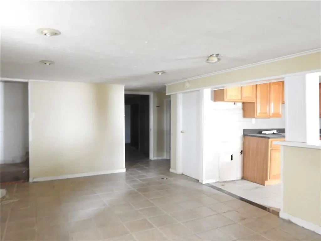 1544 Ohm Avenue Bronx NY 10465