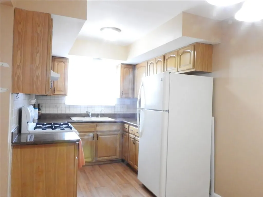 1544 Ohm Avenue Bronx NY 10465