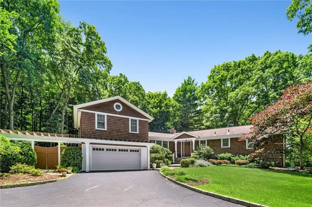 67 Cross Ridge Road Chappaqua NY 10514