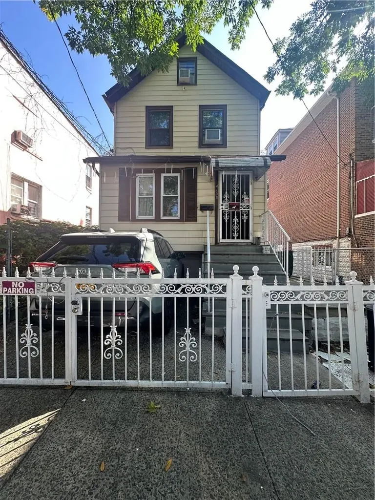 4158 Edson Avenue Bronx NY 10466