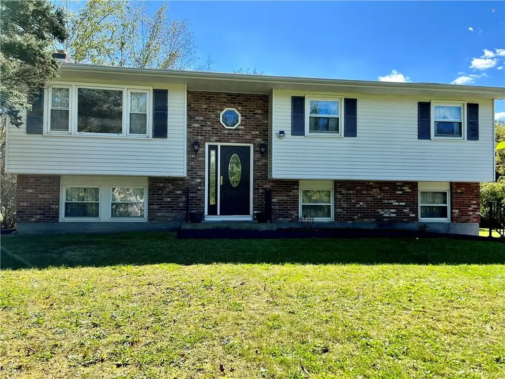 28 Susi Oval Modena NY 12548