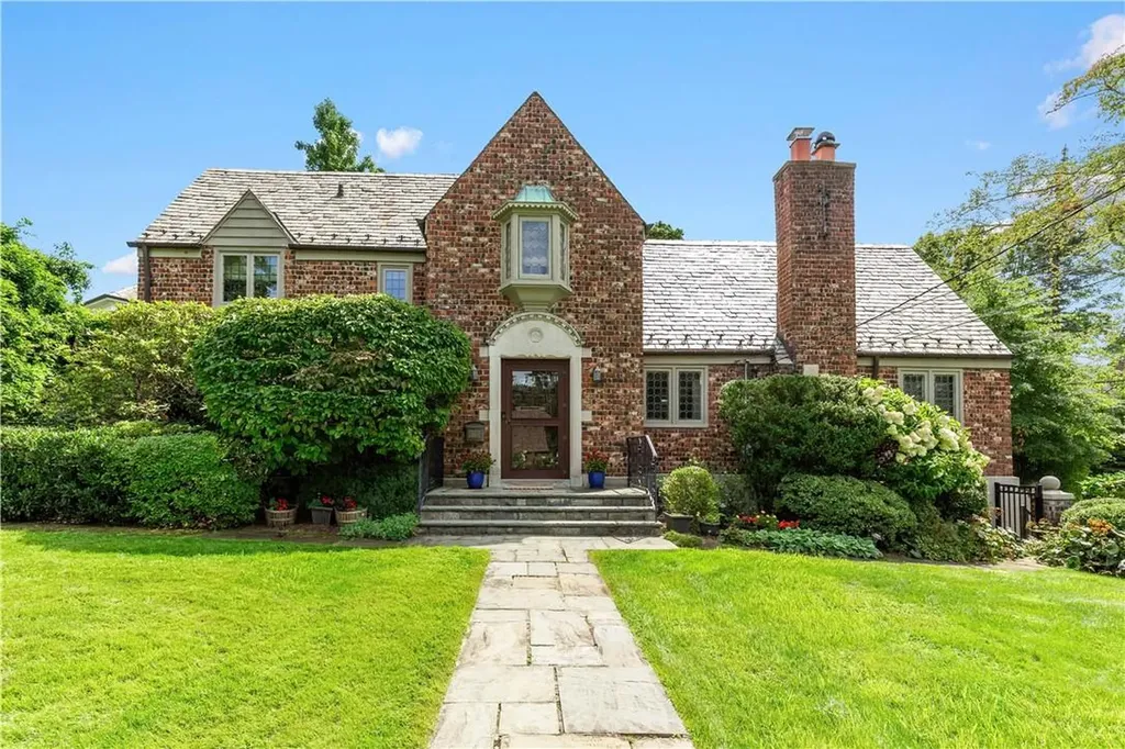 28 Greenhaven Road Rye NY 10580