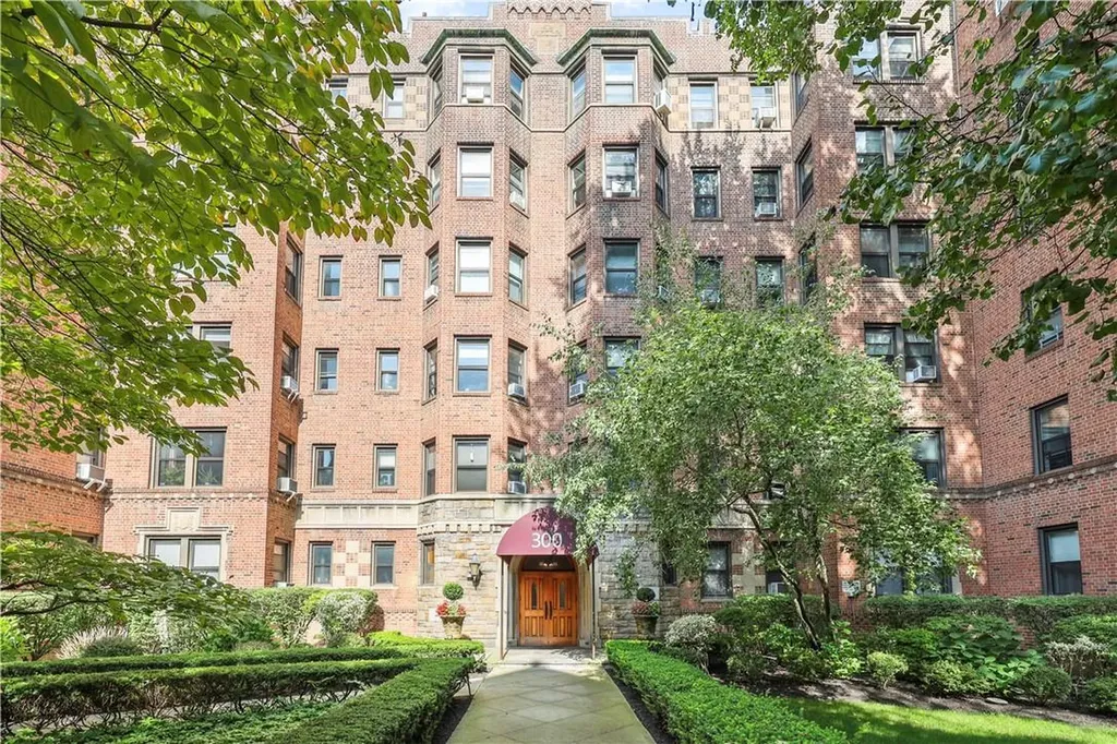 300 Main Street White Plains NY 10601