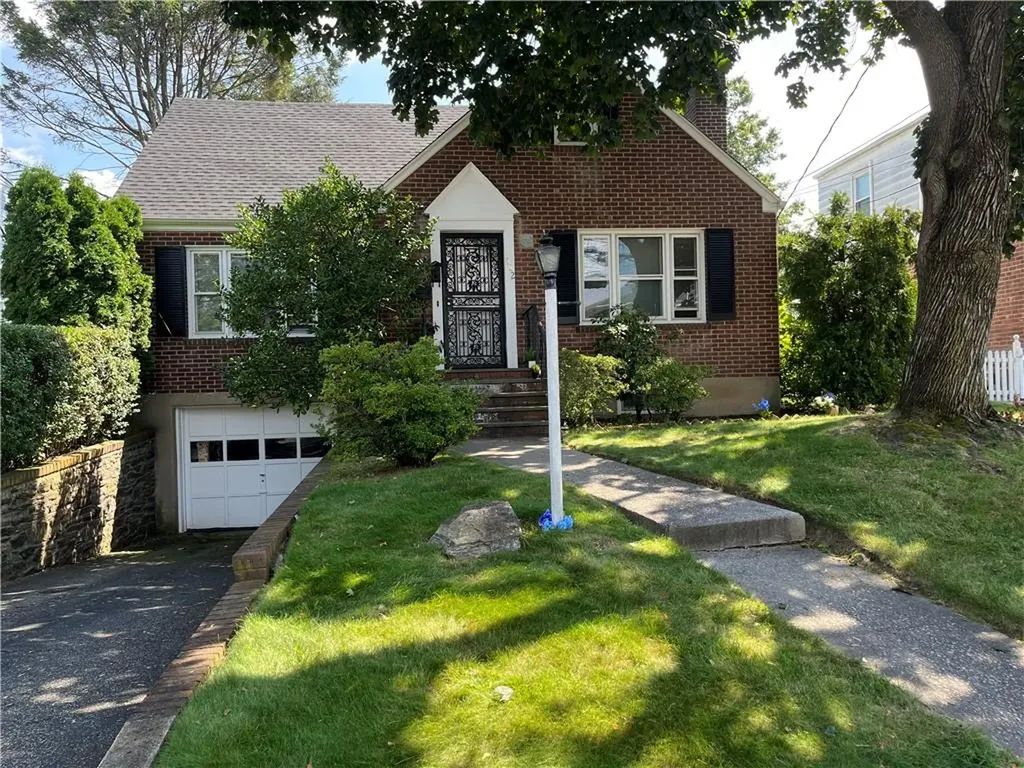 682 Kimball Avenue Yonkers NY 10704