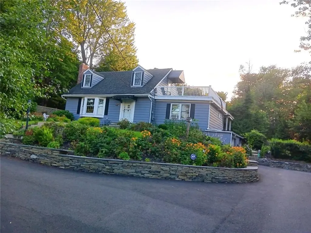417 Carter Avenue Newburgh NY 12550