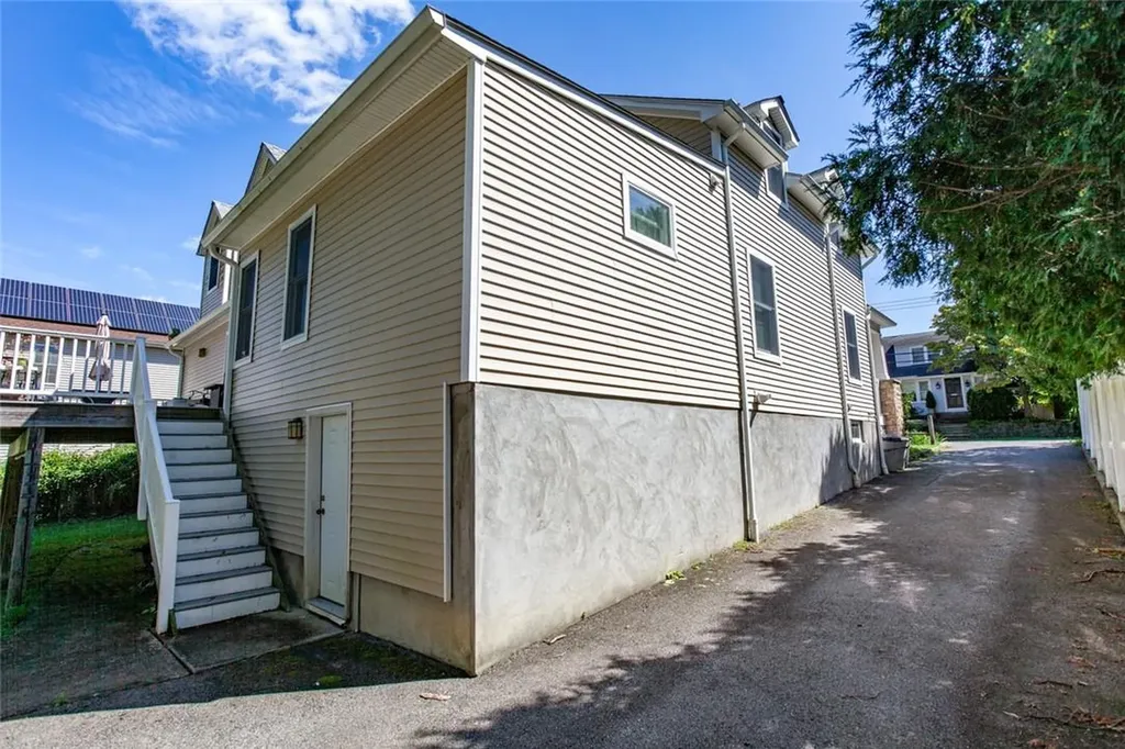 212 Catherine Street Buchanan NY 10511