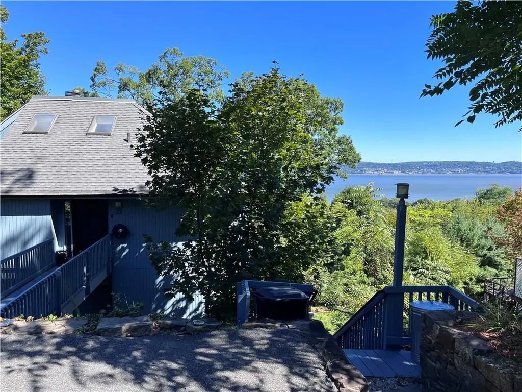 22 Terrace Drive Nyack NY 10960