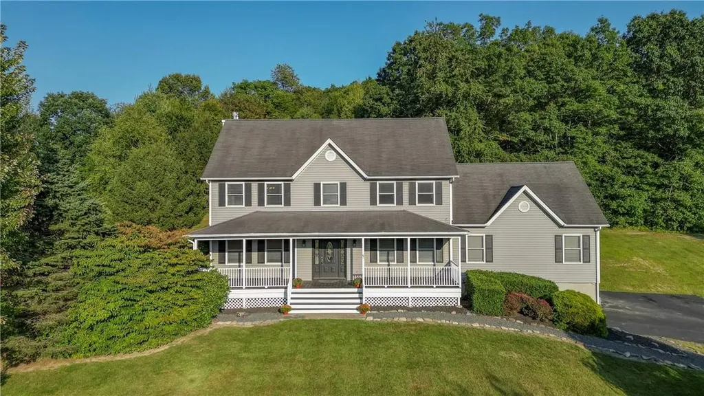 5 Gondolfo Drive Newburgh NY 12550