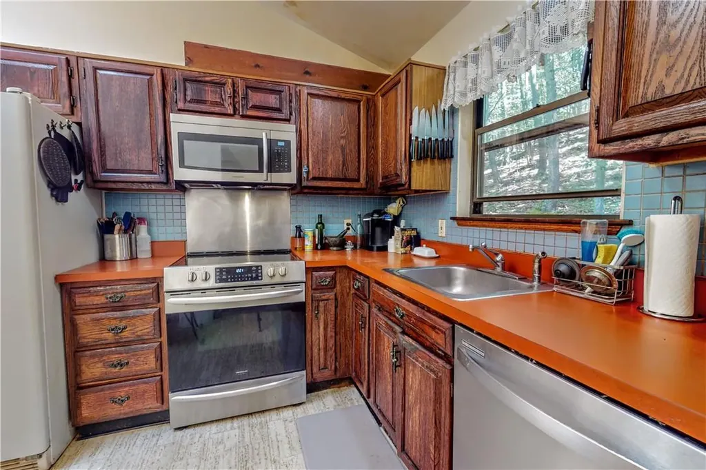 34 Cromwell Road Monroe NY 10950