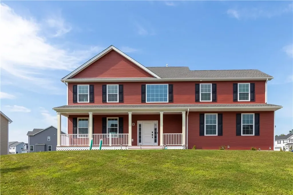 83 Stratford Drive Poughkeepsie NY 12603
