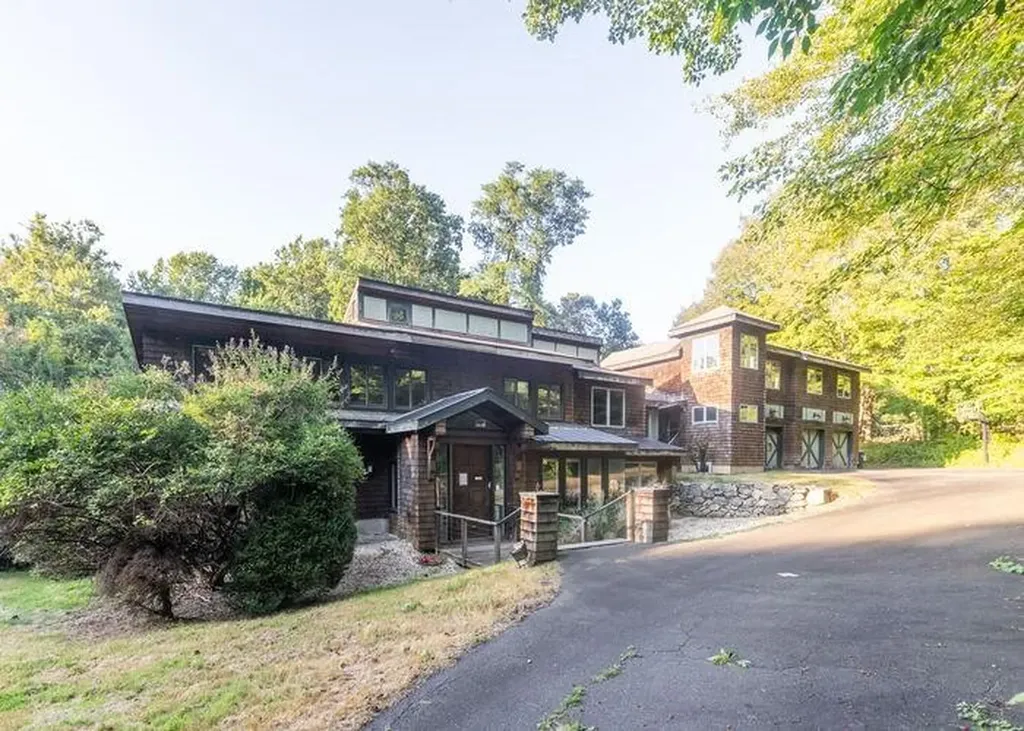 37 West Lane South Salem NY 10590